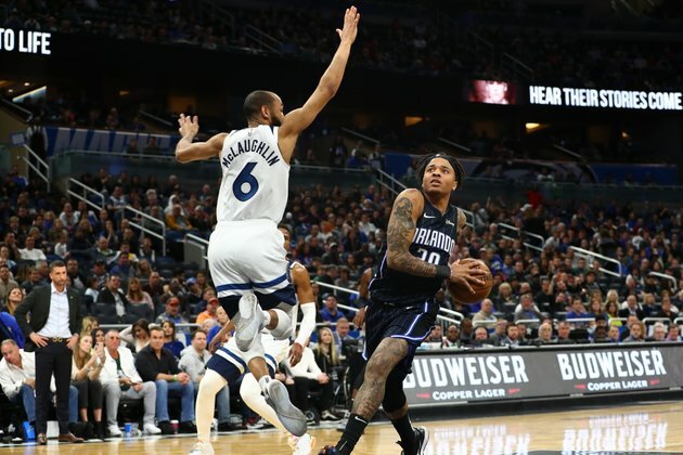Spurs aim to get back on track against surging Magic