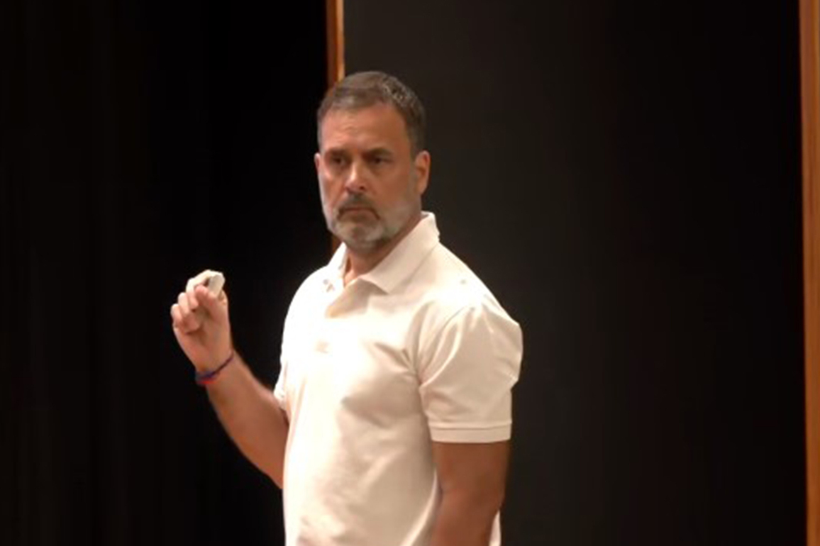 Rahul Gandhi says he is "getting help from inside ECI" for uncovering alleged vote chori