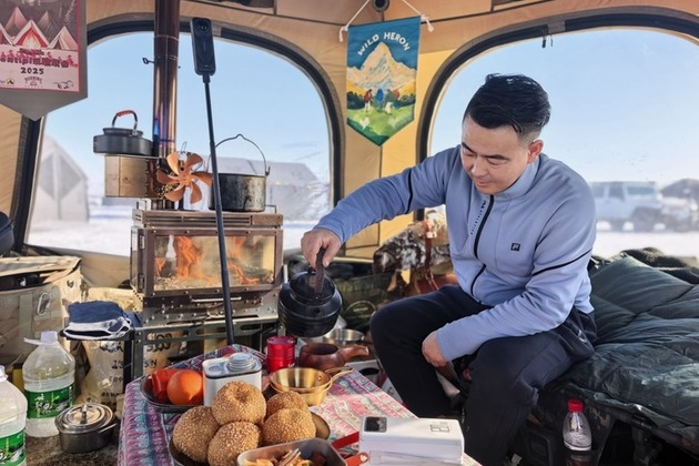 Camping carnival turns up winter rural tourism heat in NE China