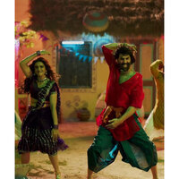 Ghis Ghis song out: Akshay Kumar, Bhojpuri star Akshara Singh unite for Bhojpuri track of 'Welcome to the Jungle'