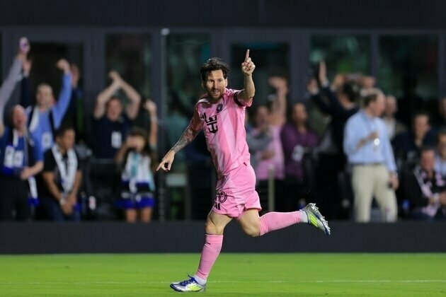 CONCACAF Champions Cup: Lionel Messi scores as Miami advances