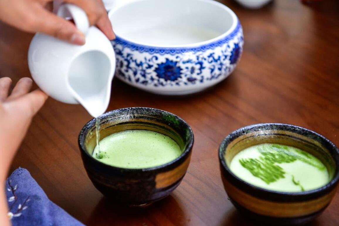 Matcha mooncakes spice up Mid-Autumn Festival traditions