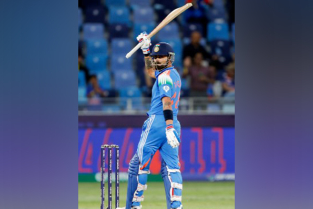 Virat gearing up for Australia ODIs? Legend posts picture with a coach in nets