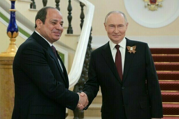 Putin hails wartime ties and record trade with Egypt