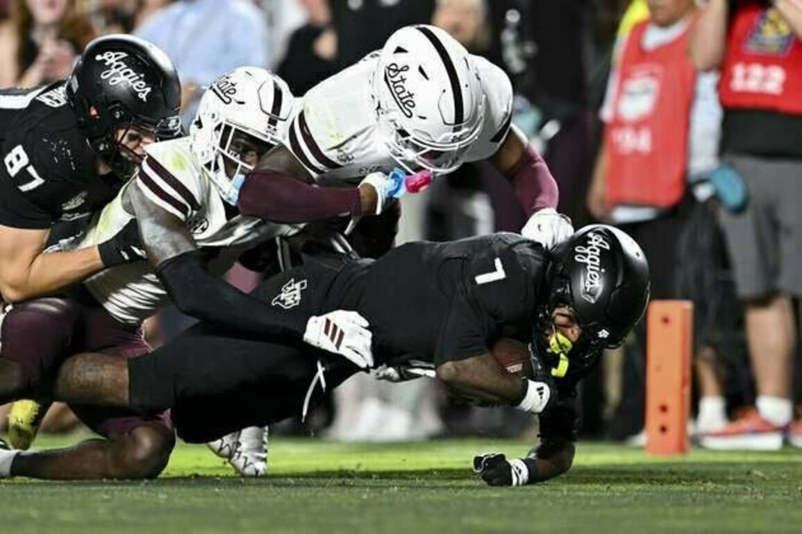 Marcel Reed accounts for 3 TDs as No. 6 Texas A&M tops Mississippi State