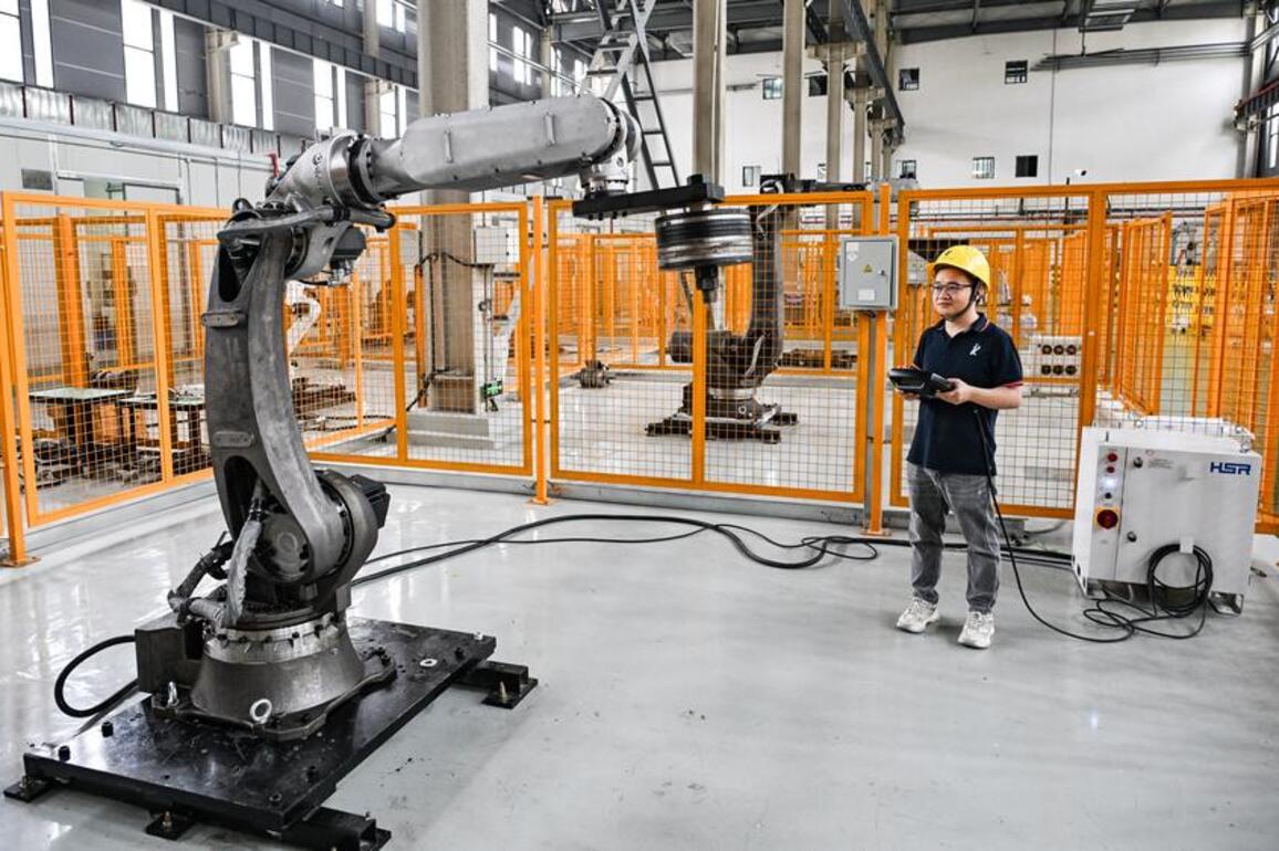 China boosts skilled workforce for high-quality development