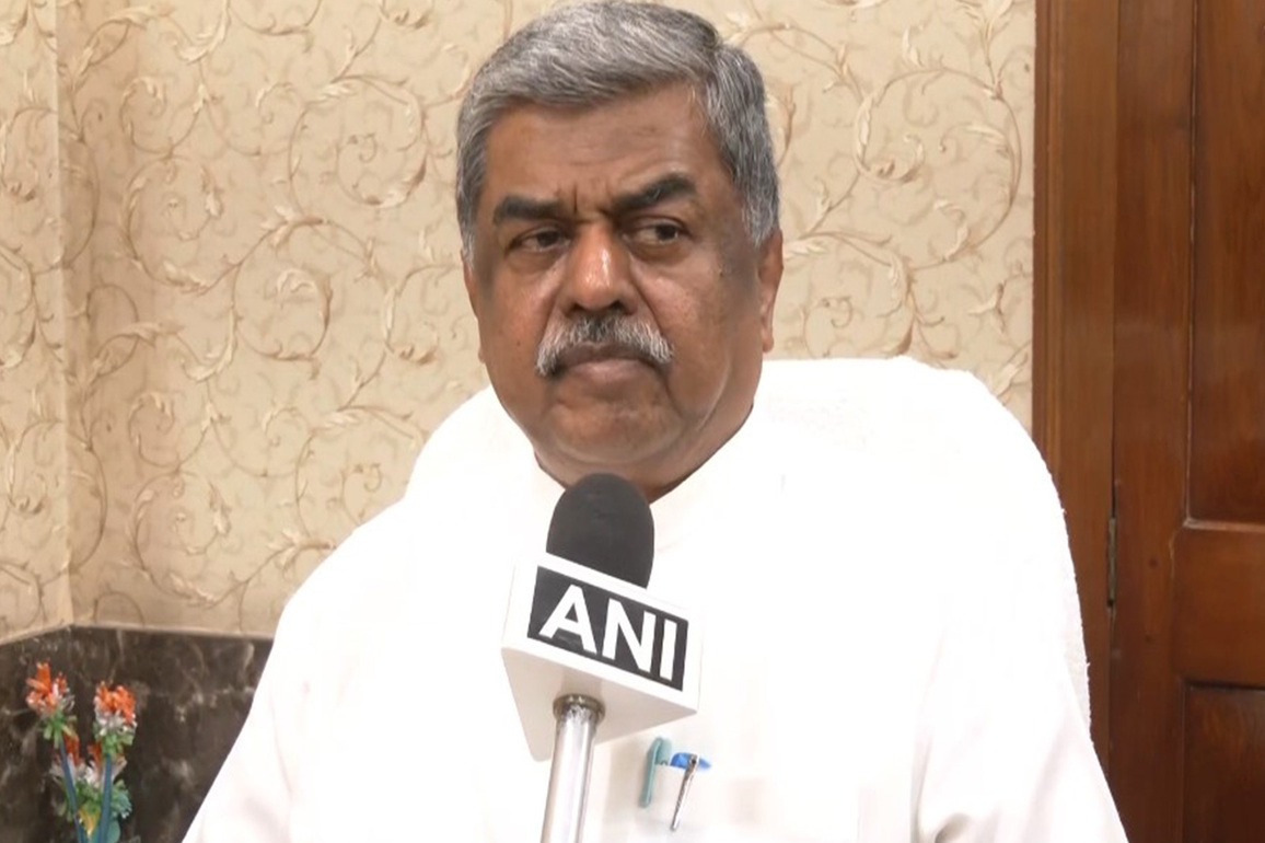 "Mahishasura": Congress' BK Hariprasad targets PM Modi over BJP's politics