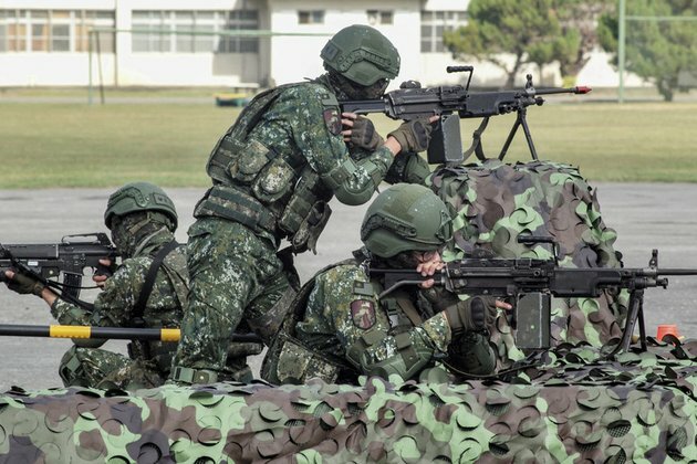 Taiwan must pay for defense Trump