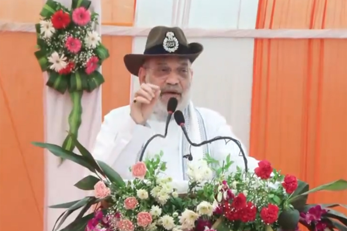 Amit Shah inaugurates G-7 border outpost along Indo-Pak IB in Bhuj, says security grid strengthened in Harami Nala region