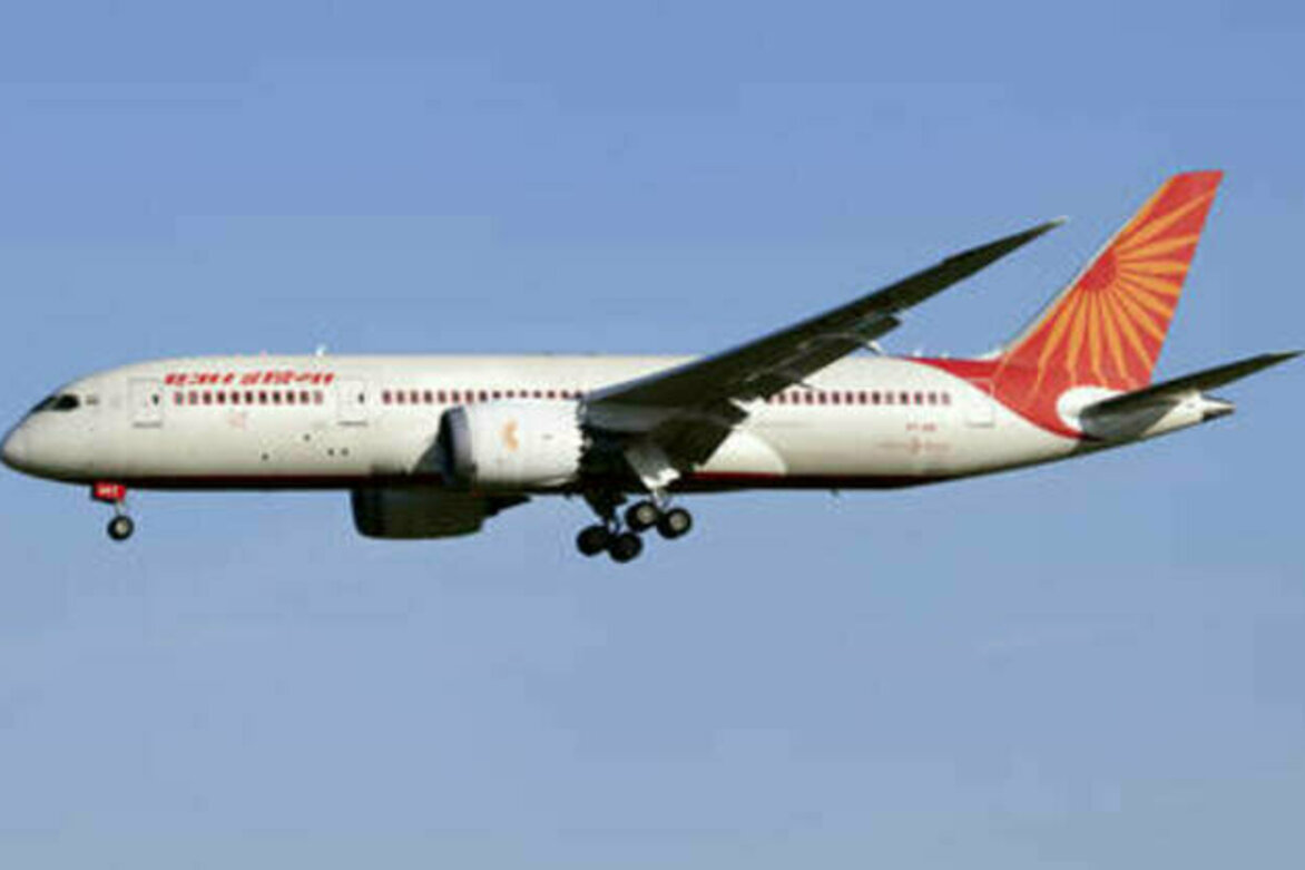 Midair emergencies force four Boeing Dreamliners to divert India flights
