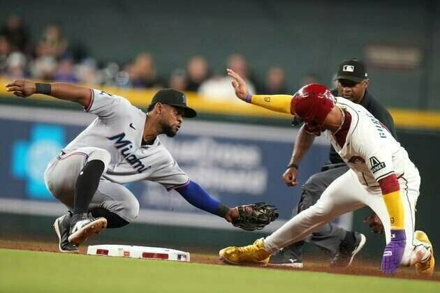 Hot Marlins seek sweep of Diamondbacks