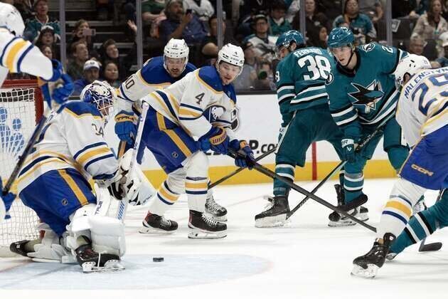Sabres bring stellar shutout, road streaks into Kings matchup