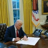 Trump $5 million 'gold card' plan sparks immigration confusion