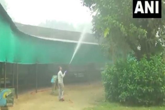 Delhi Zoo tackles winter pollution with water sprinklers and special diet for animals