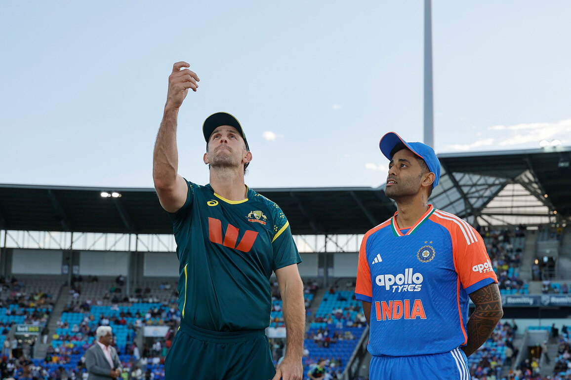 3rd T20I: Team India win toss; opt to field against Australia at Hobart
