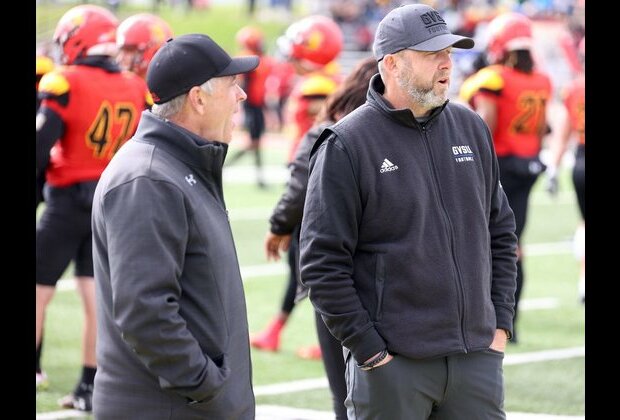 Smoking ban: Ferris State coach suspended one game