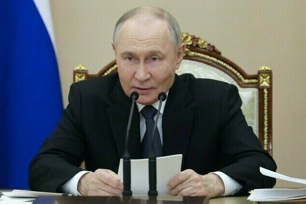 World militaries learning from Russia  Putin