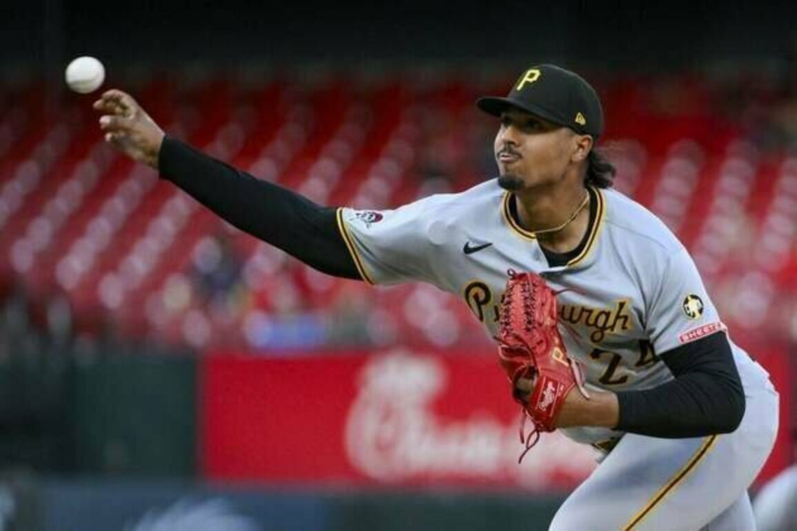 Improving Pirates chase series win vs. Red Sox