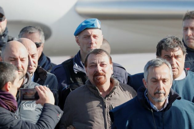 Recaptured Italian Former Militant Battisti Admits 1970s Murders