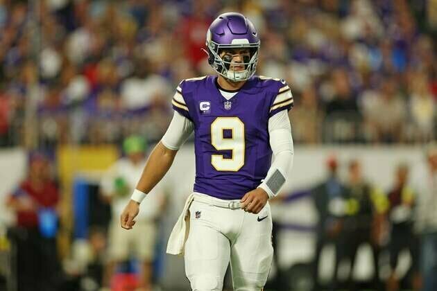 Vikings QB J.J. McCarthy practices for first time since Week 2