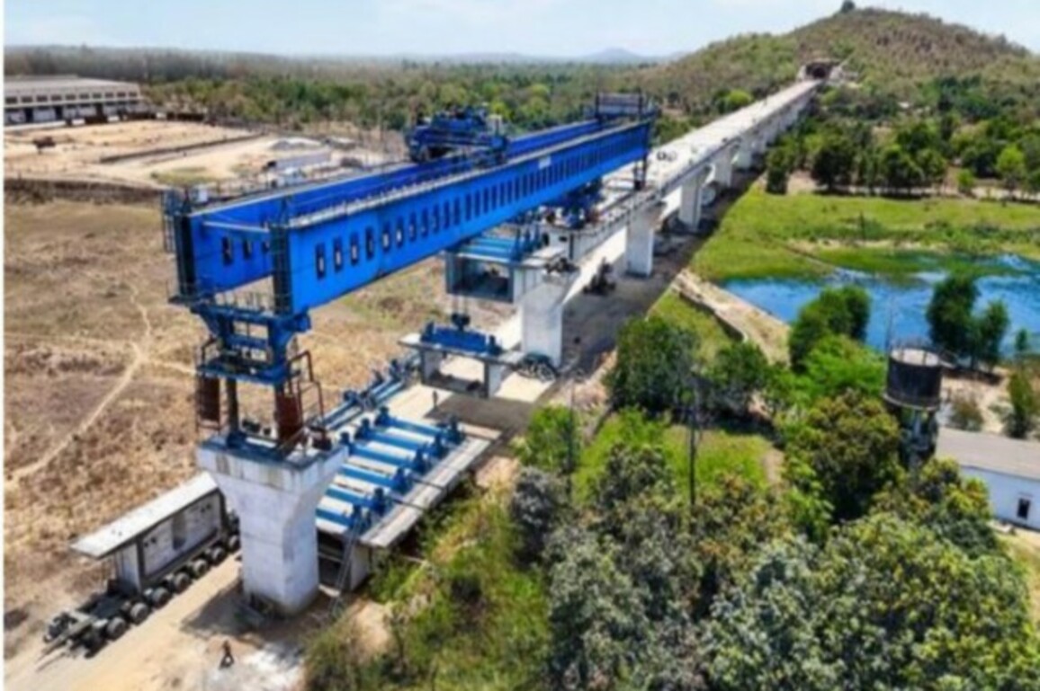 Maharashtra: First section of 21 km undersea tunnel of Bullet train project opens between Ghansoli and Shilphata