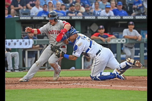 Royals handle Red Sox, end six-game skid