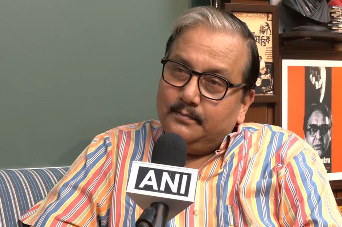 RJD's Manoj Kumar Jha says, "Democracy without accountability" over pending voter cases in West Bengal polls