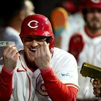Austin Hays' 4 RBIs in Reds' debut sparks rally past Mariners