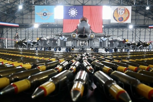 US prepares express weapon delivery for Taiwan Bloomberg
