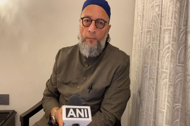 "What has happened is wrong, Delhi Waqf board should approach SC": Owaisi slams Turkman Gate demolition drive