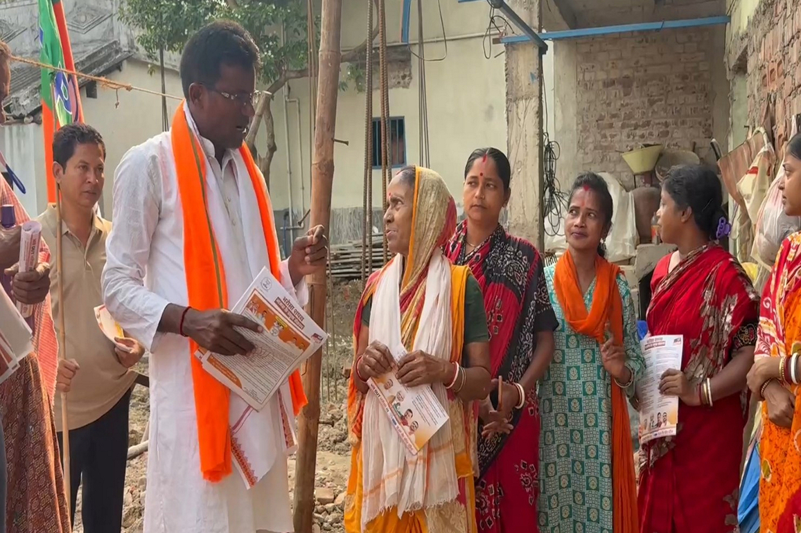 Corruption and landlessness stall housing dreams in West Bengal