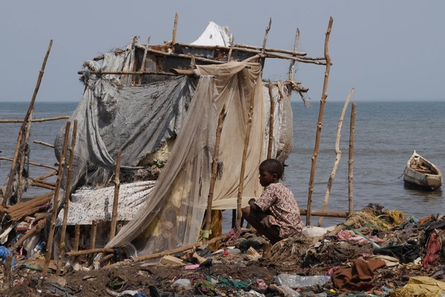 Polluted environments kill 1.7 million children each year, UN health agency reports