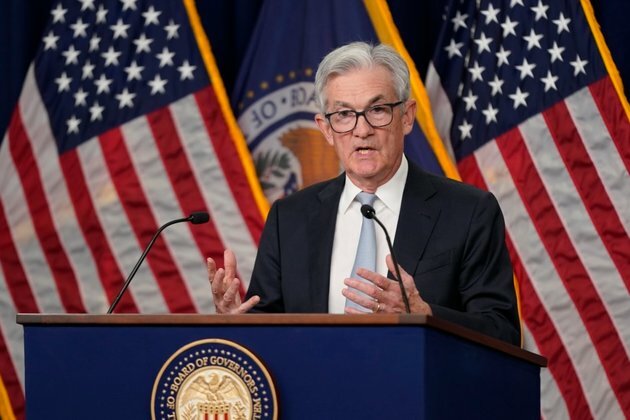 US Central Bank Hints at Less Severe Interest Rate Hikes
