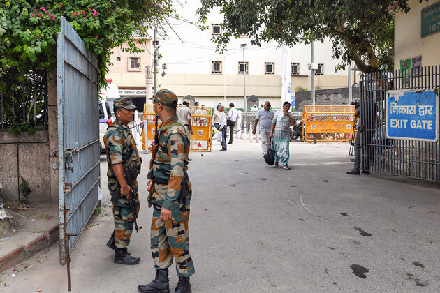 Court acquits minor victim's father, uncle accused of not reporting the offence of molestation