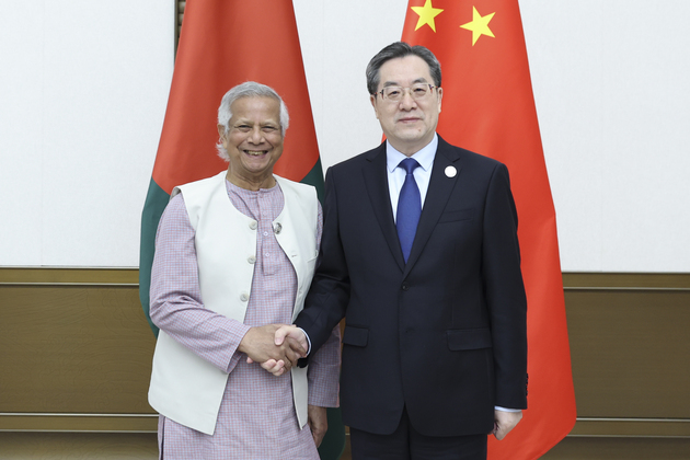 CHINA-HAINAN-BOAO-DING XUEXIANG-BANGLADESH-MEETING (CN)