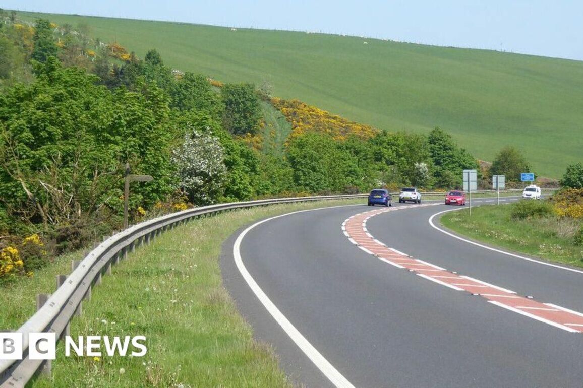 A1 crash near Grantshouse leaves man and woman in hospital