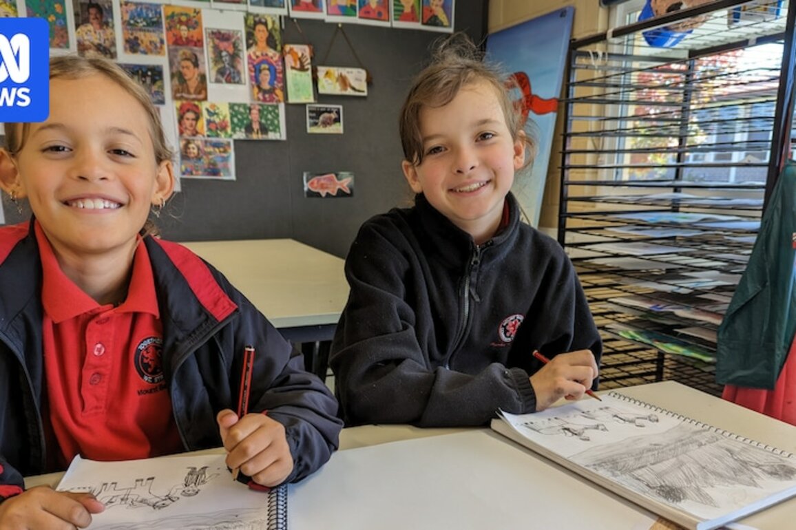 Children's books written in English, Hazaragi and Noongar-Menang languages