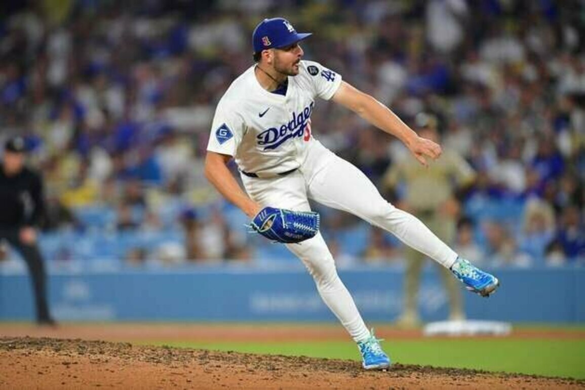 Dodgers place LHP Alex Vesia (oblique) on injured list