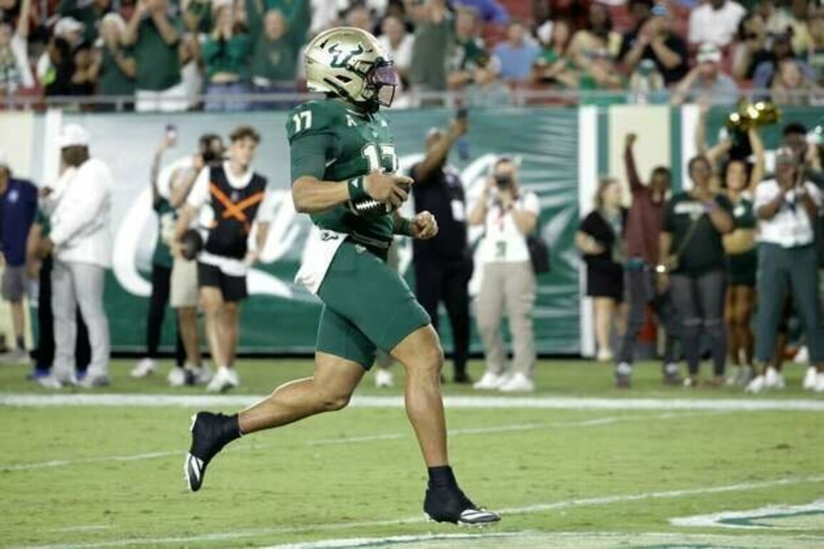 Byrum Brown, No. 19 South Florida surge past Florida Atlantic