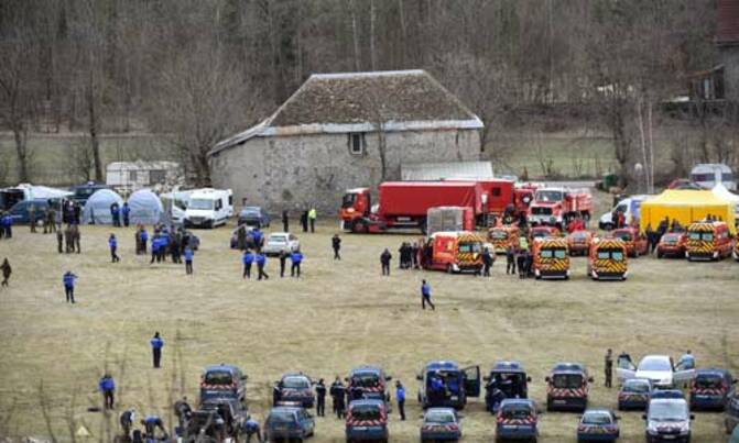 Airbus A320 ''crashes in French Alps'' Airbus A320 ''crashes in French Alps''
