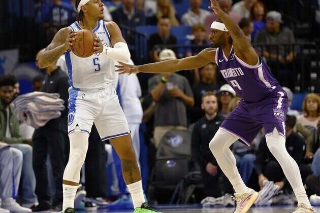 Paolo Banchero's 30 points help Magic stop skid vs. Kings