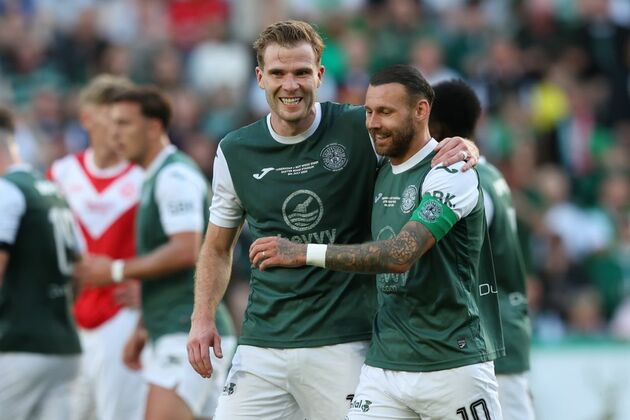 Hibernian FC - Hibs 3 Rot-Weiss Essen 2