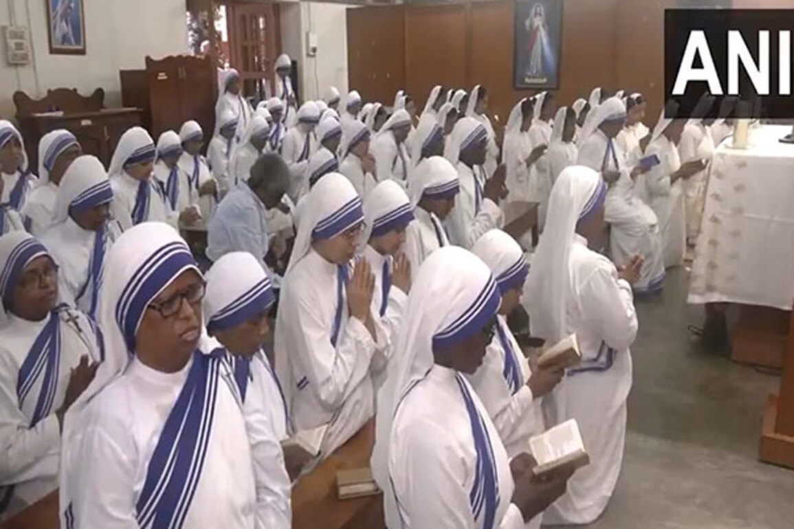 West Bengal: Missionaries of Charity offer prayers on Mother Teresa's death anniversary