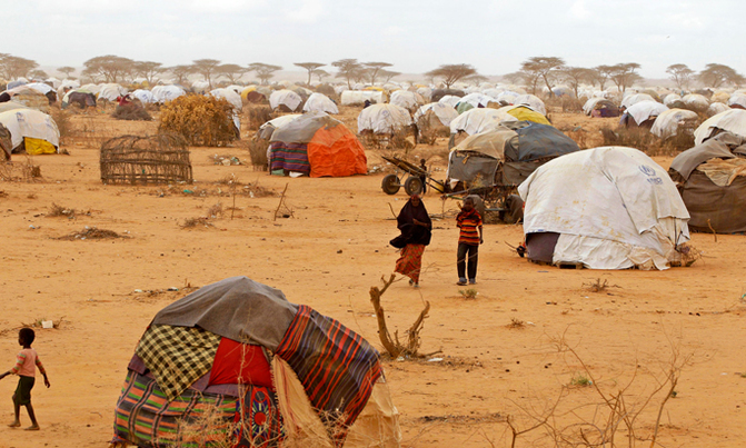 Kenya camp closure must be humane, says UN refugee chief Kenya camp closure must be humane, says UN refugee chief
