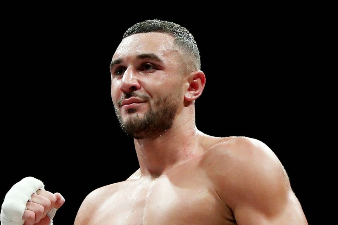 Callum Simpson hoping Barnsley welcome helps in taking down Italian foe for European belt