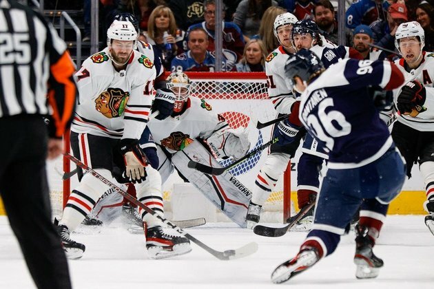 Alexandar Georgiev backstops Avs to 5-0 win over Blackhawks
