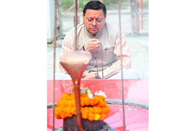 Uttarakhand CM Dhami offers prayer at Bharamal Baba Temple, plants tree under "Ek Ped Maa Ke Naam" campaign