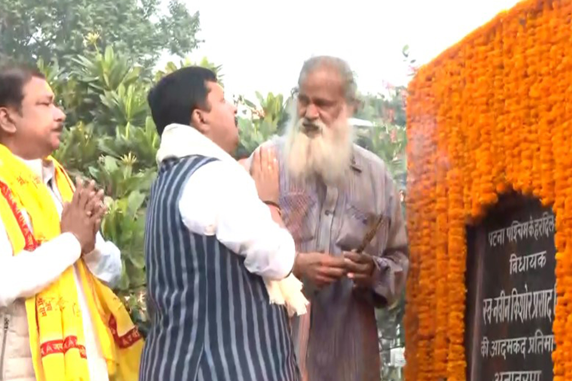 Bihar: Ahead of assuming charge as BJP working president, Nitin Nubin pays tribute to father in Patna
