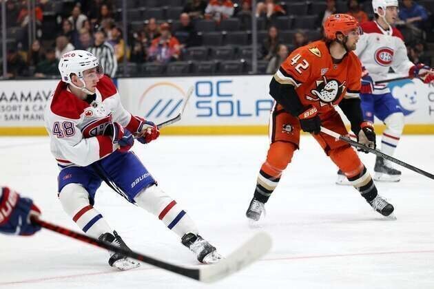 Chris Kreider collects 4 points as Ducks down Canadiens in shootout