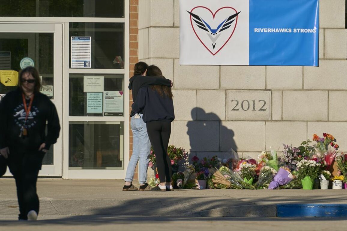 Students, staff in Walkerton return to school after crash killed students and coach